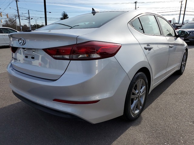 Pre-Owned 2017 Hyundai Elantra SE Sedan in West Warwick # ...